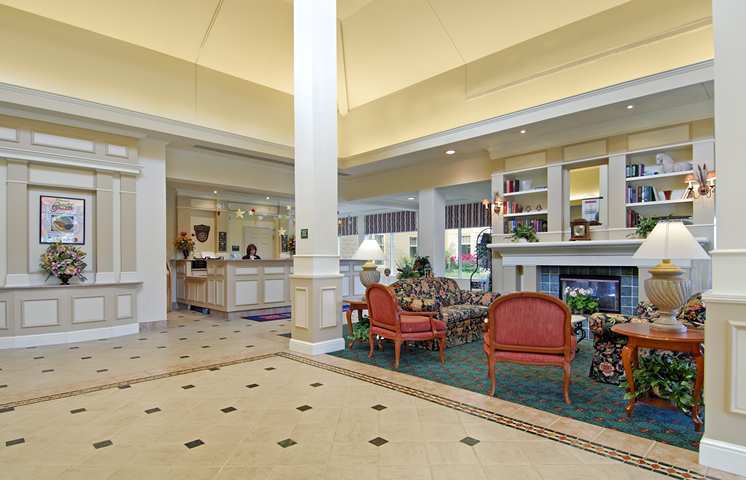 Hilton Garden Hotel 3*