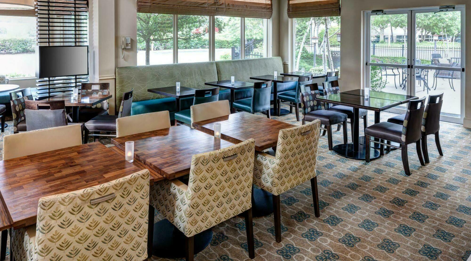 Hotel Hilton Garden 3*